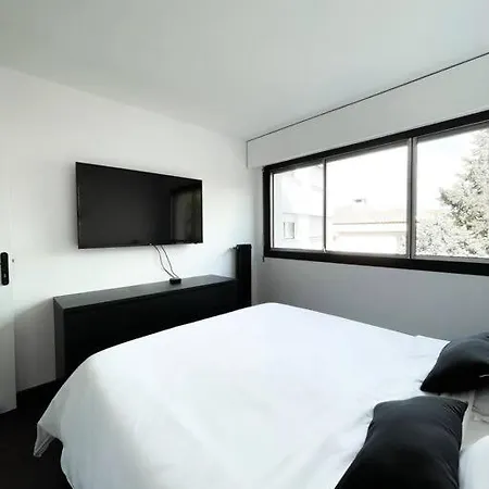 T3 - Lumineux Centre - Clim-wifi-parking * كان